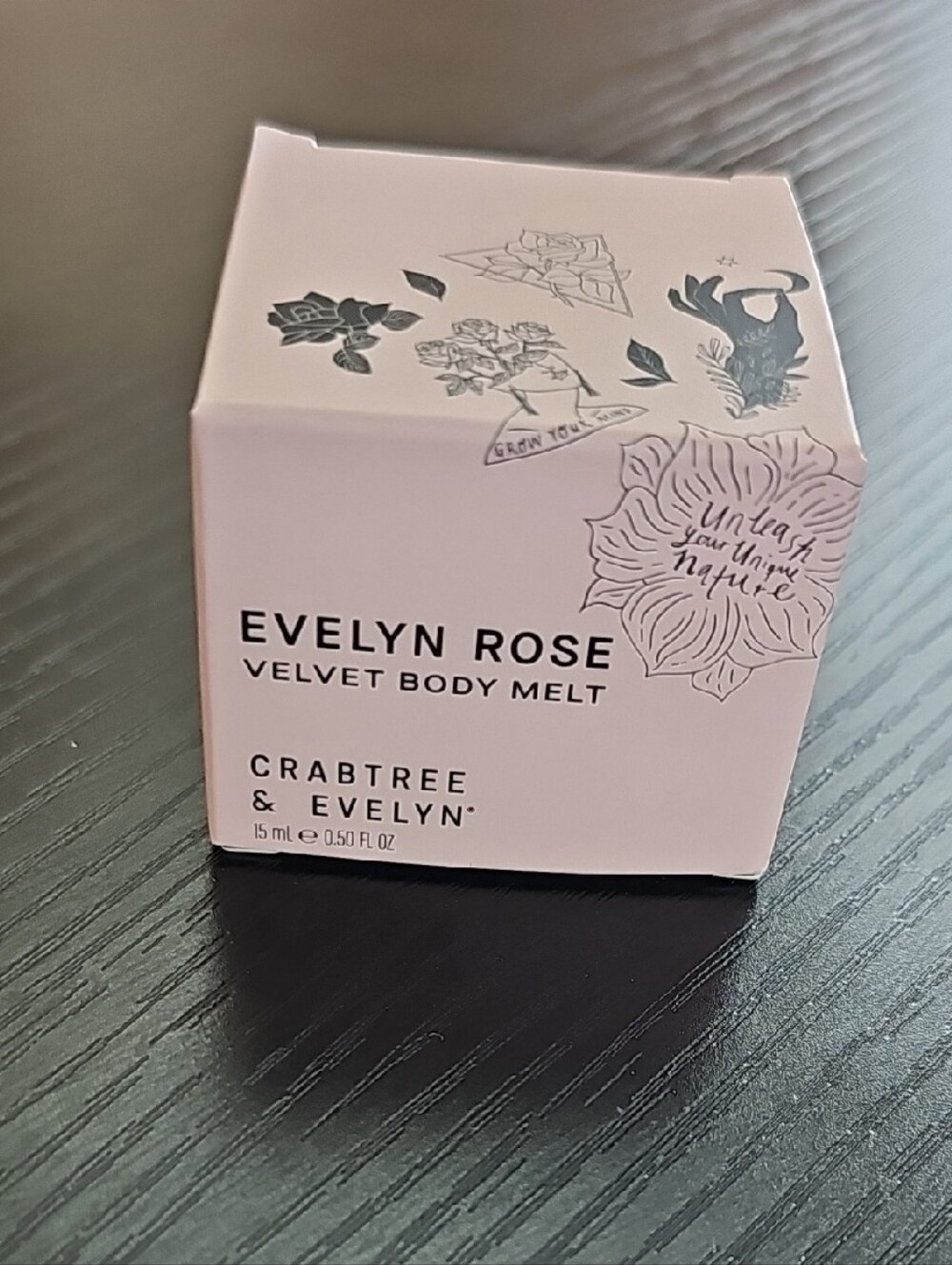 Crabtree & Evelyn Evelyn Rose Velvet Body Melt - Pale Pink